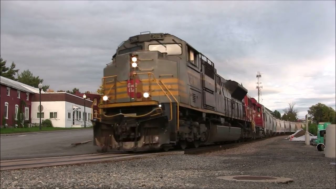 CPKC 228 on September 27, 2025