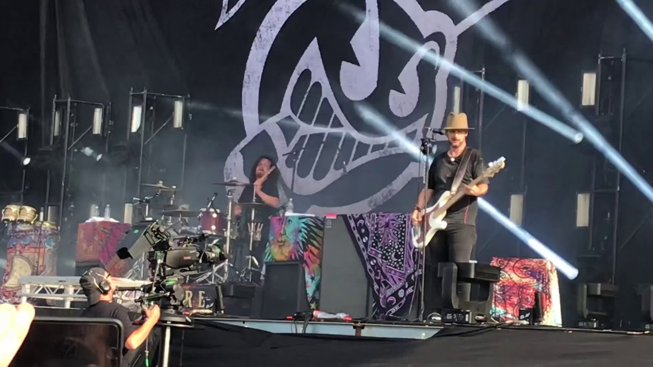Black Stone Cherry - Blame It On The Boom Boom/White Trash Millionaire (Download Festival 2018)