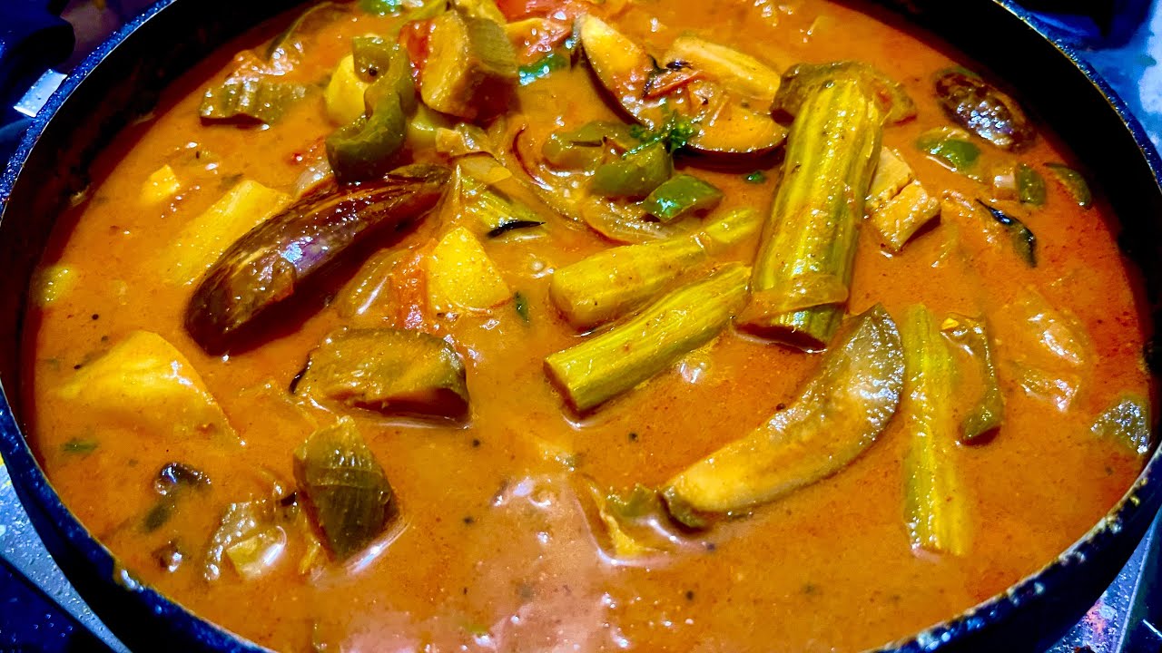 அசல் கல்யாண வீட்டு காரக் குழம்பு Traditional Kalyana Veetu Kaara Kuzhambu