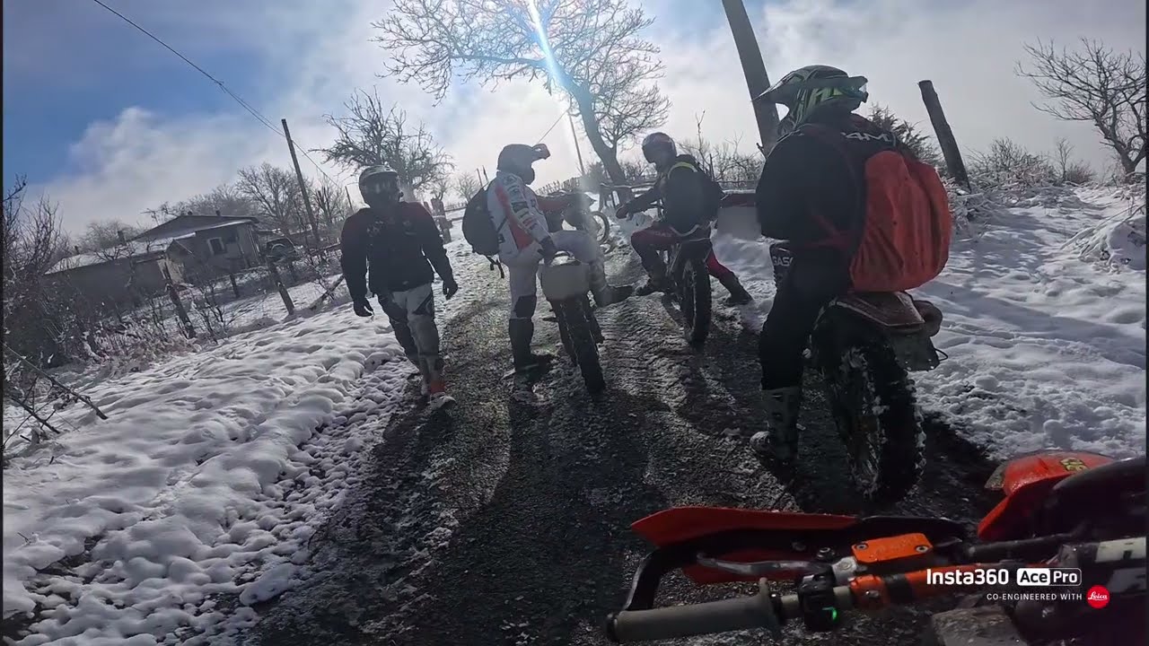 KTM 300 (2025) “I magnifici 7 sulla S.Michele innevata”🌨️❄️☃️⛄️