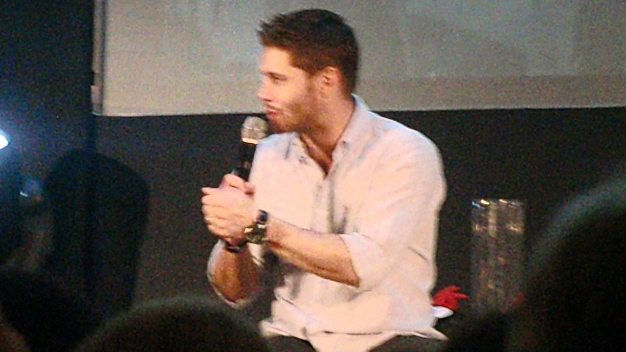JIB3 -  70 - Jensen abt the scene where Dean gives Cas his coat back