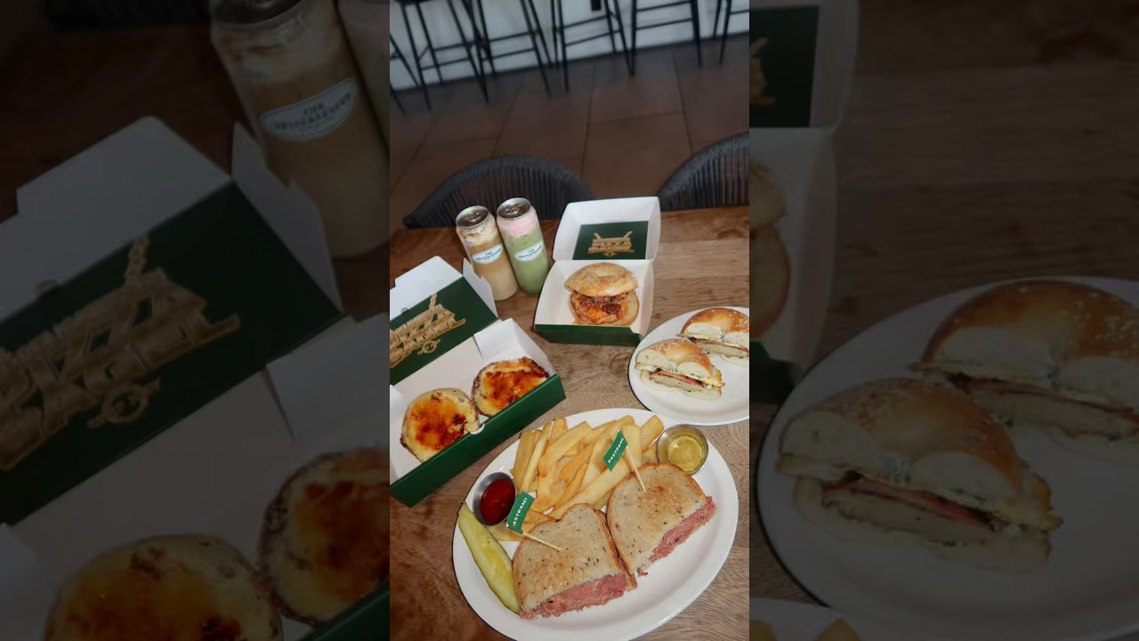 Нью-йоркские бейглы&hellip; но в аризонском варианте 🥯🔥 #бейгл #бейглсэндвич #ньюйоркскийбейгл #обзореды...