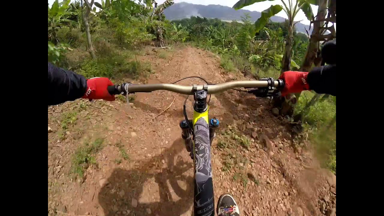 Trailday saturday... Hangover ride...#TeamBakBak