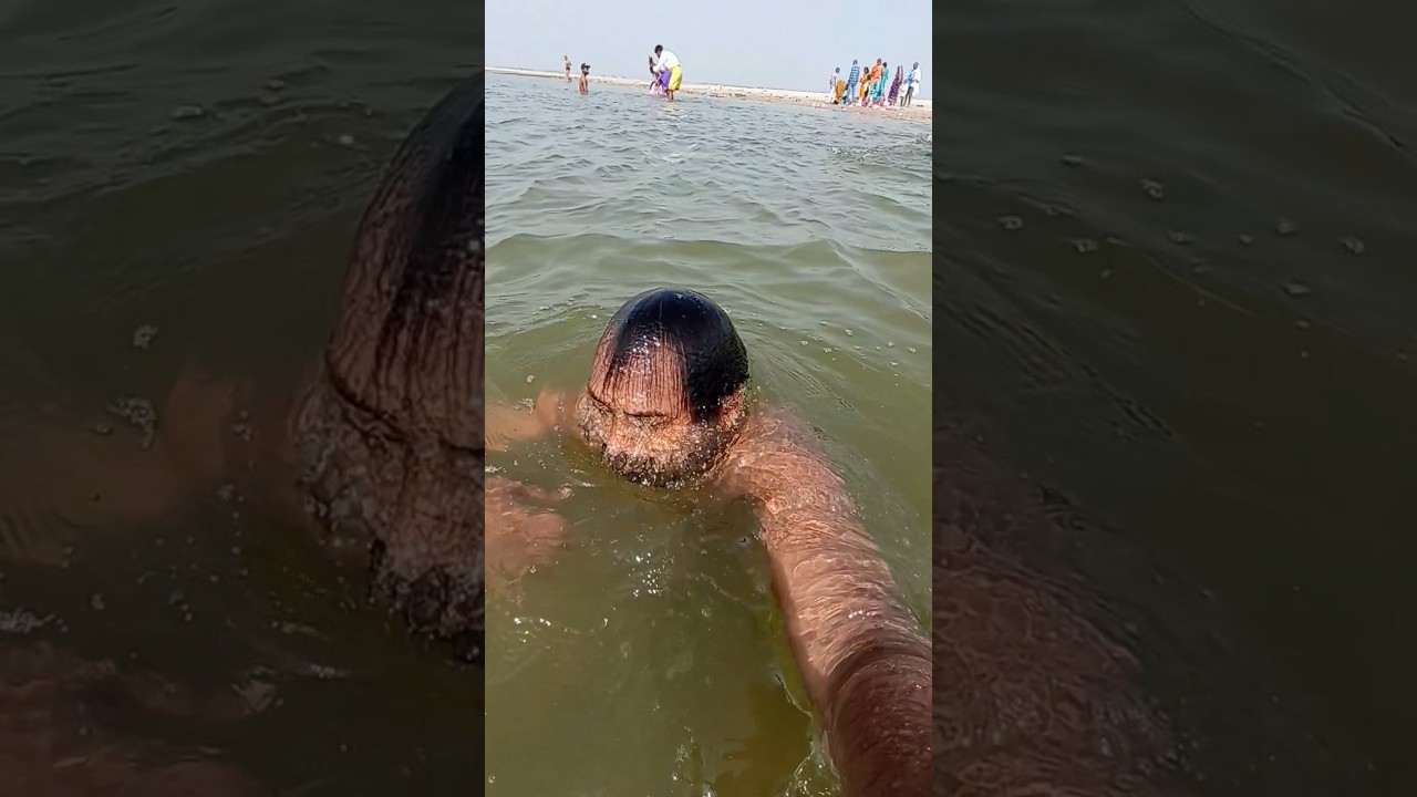 गंगा में लगाया डुबकी #ganga #gangasnan #gangariver #shortsfeed #viralshort #villagevlog #viral
