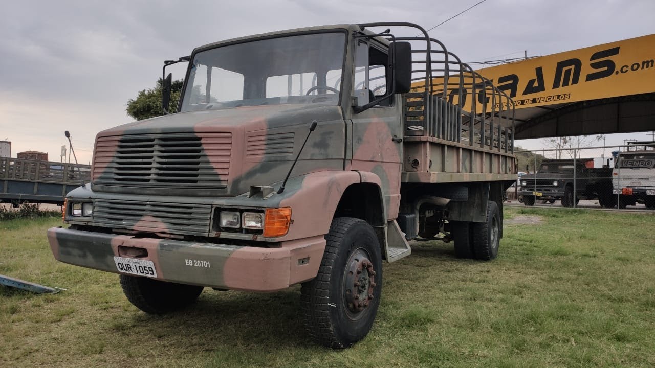 Viatura vendida - Caminhão Militar Mercedes Benz LA1418 4x4 1996 sem restauração