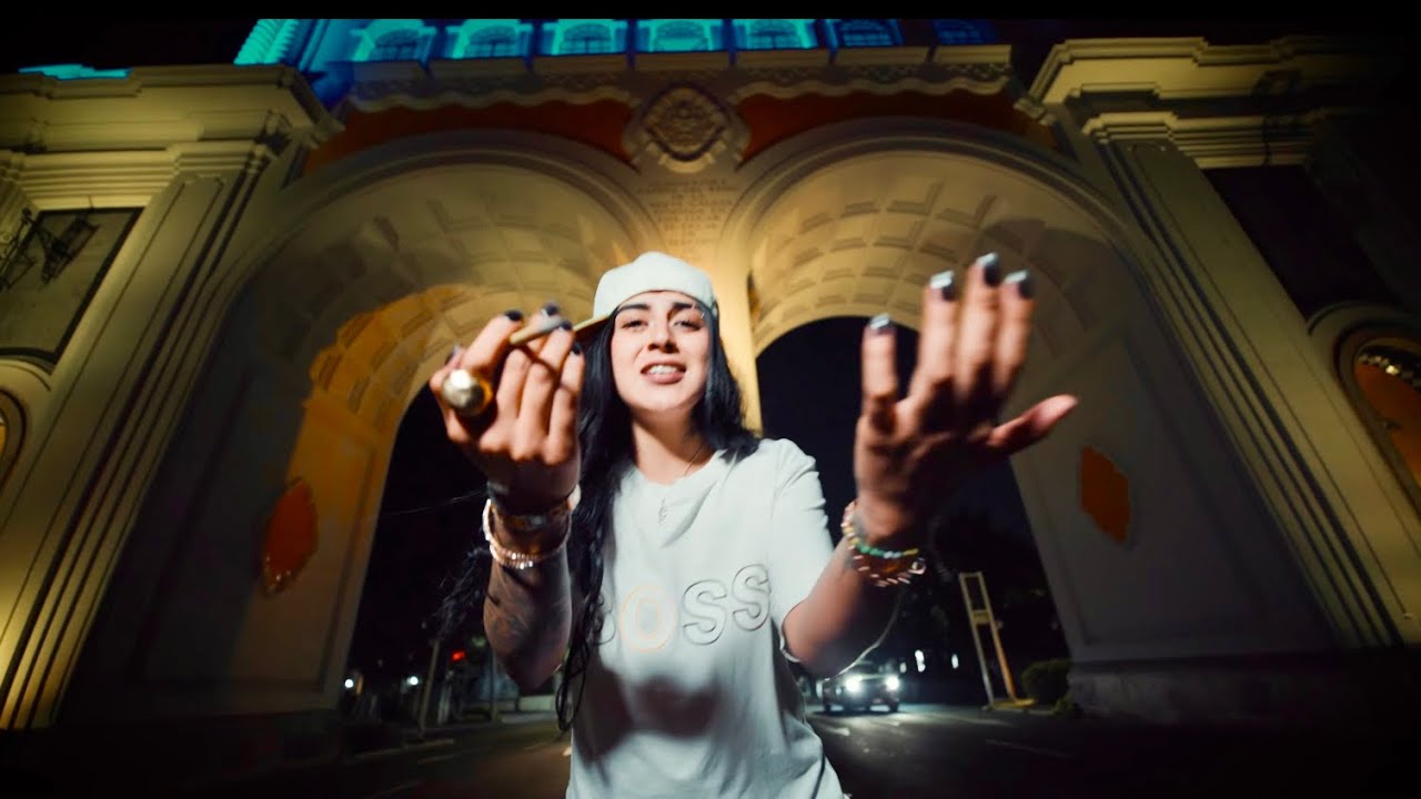 Lady Yeska.-  Yo Sigo (Video Oficial)