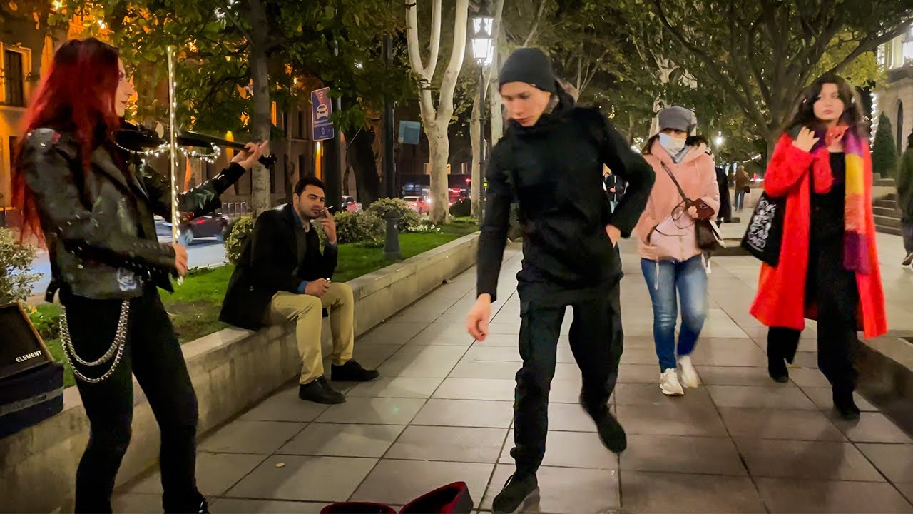 What A Performance | Gary Moore - Parisienne Walkways Violin Cover | Tbilisi Street Music