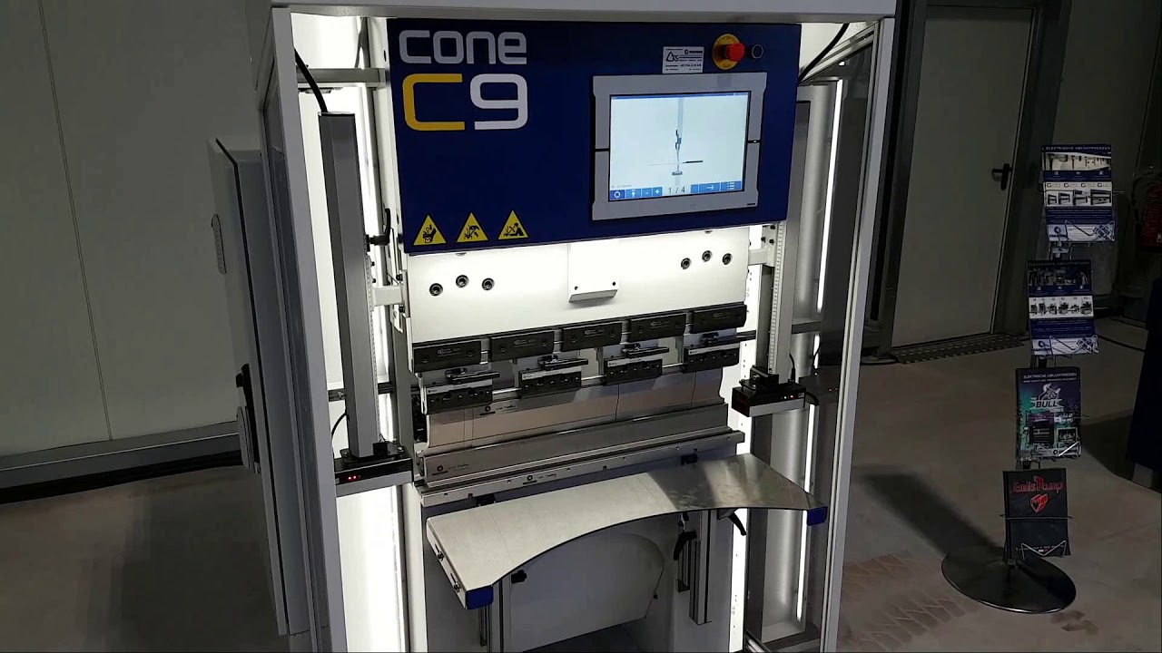 Kompakte elektrische Abkantpresse C9 CoastOne