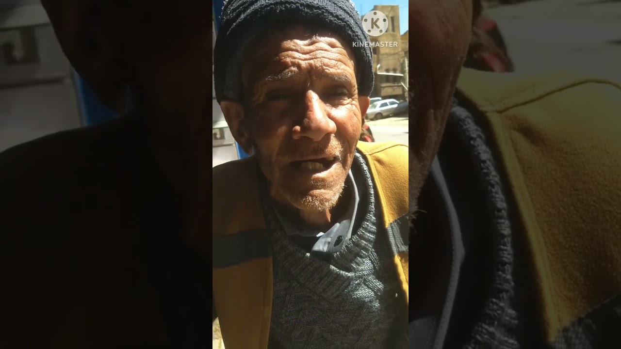 #صاحبه مسجون في السعودية وهو يدعي له ويشتي يوصل هذا الفديو لاعند صاحبه السجين في السعودية