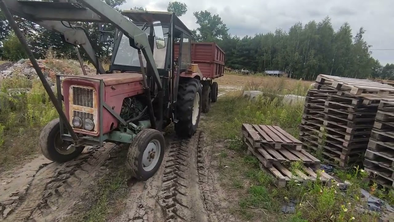 Cofanie z przyczepą tyłem do tyłu. URSUS C355 i AUTOSAN D732