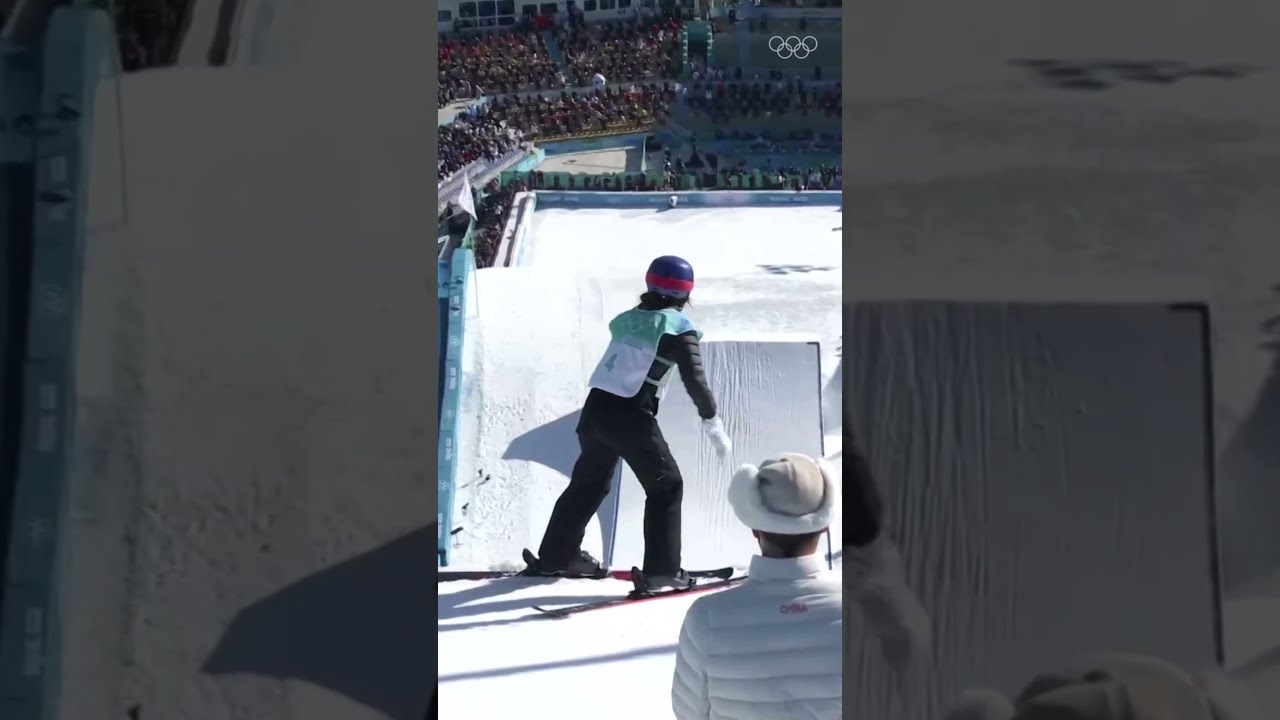 Eileen Gu jumps to big air gold! 🤯