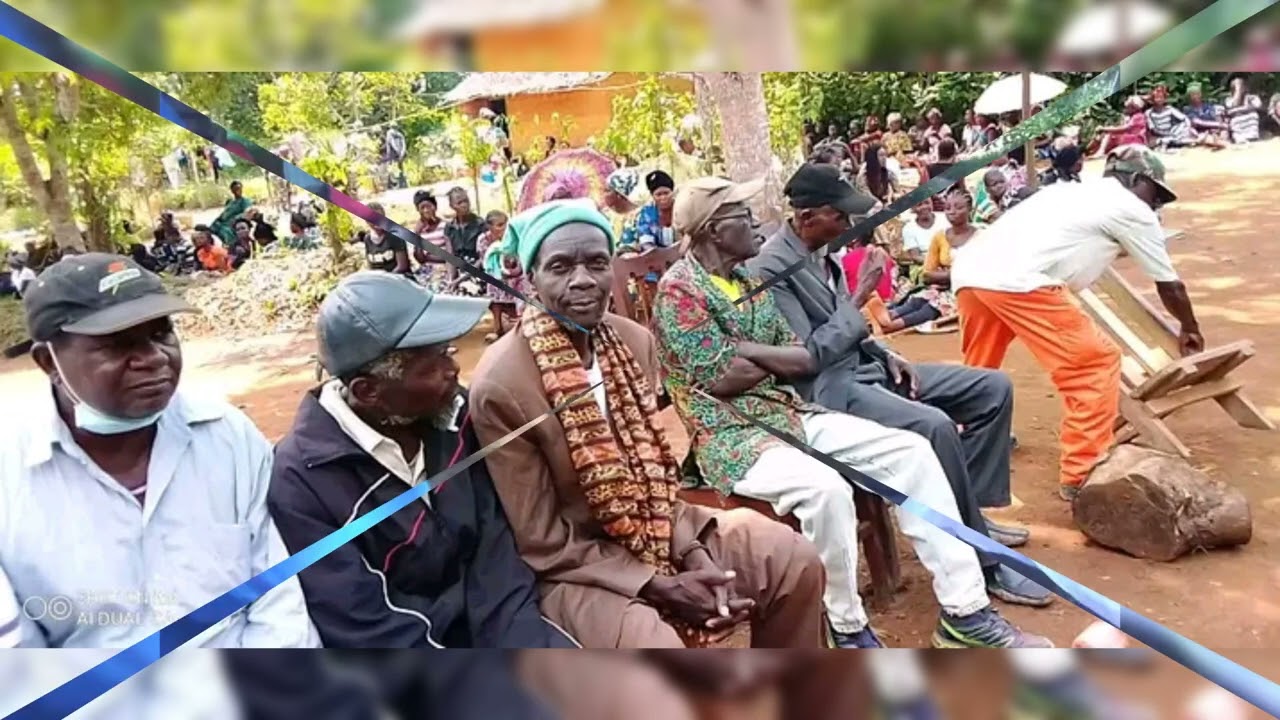 Lali de Tsiaki, Yoro du village Nguéngué.