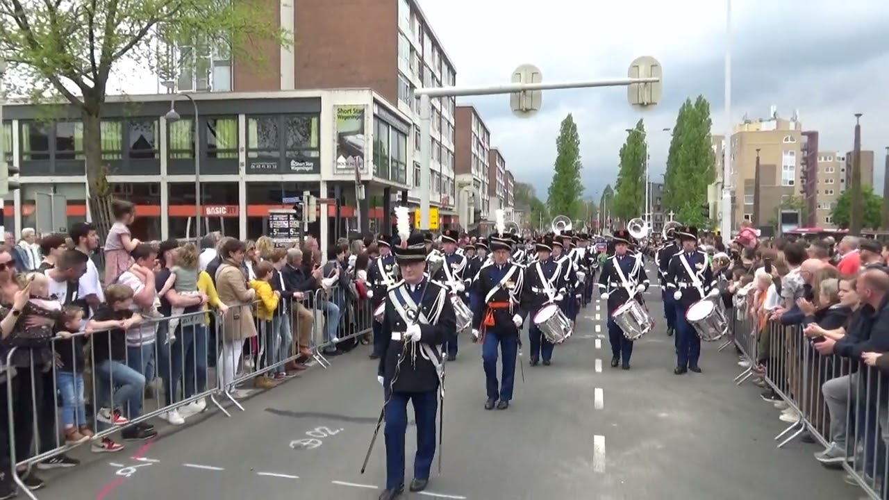 Orkest Koninklijke Marechaussee Defilé Wageningen 2023