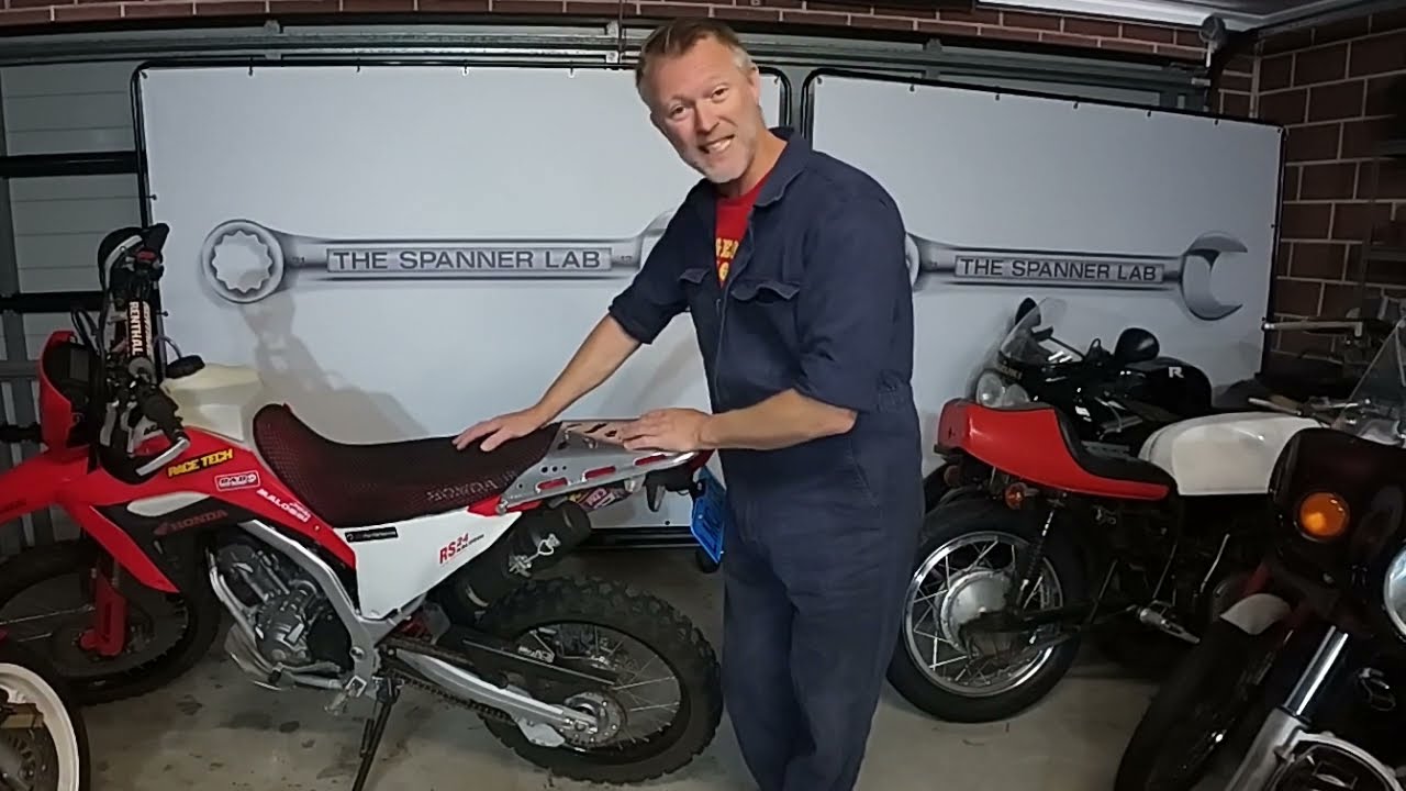 Самодельный кронштейн для инструмента Honda CRF300L