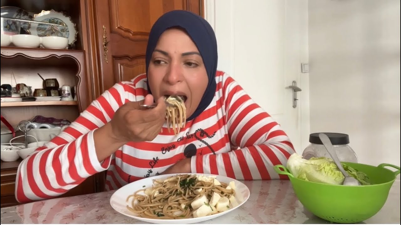 أدعولي ان أتقبل ويتوافق عليا🤲🤲🤲🤝