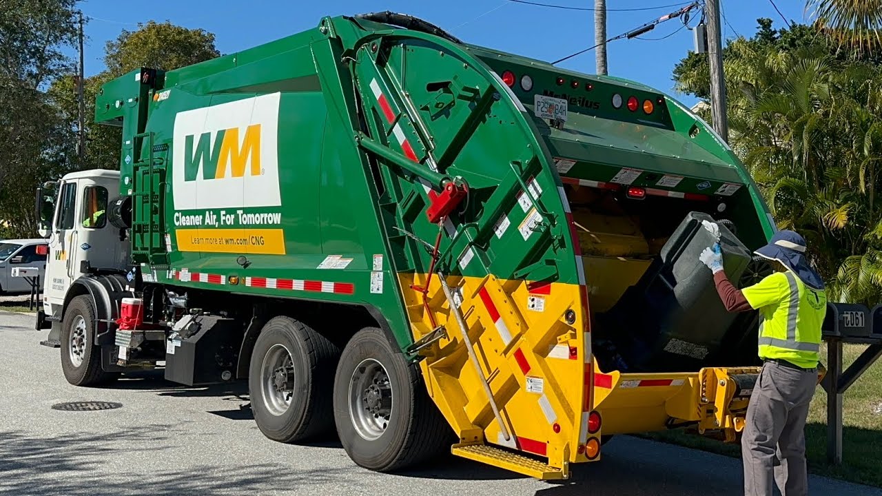 Brand New Rear Loader Garbage Truck - WMs Final Days on Manual in Jupiter