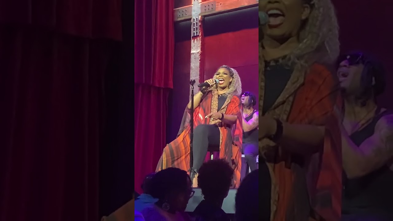 Syleena Johnson WOWS! us with “Be Grateful” at City Winery NYC 2023