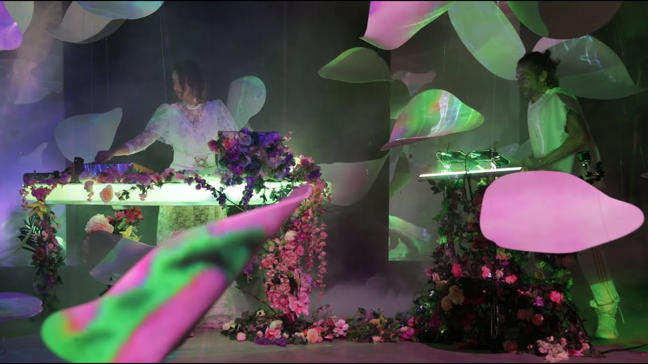 IRÈNE DRÉSEL - FULL HD - IMMERSIVE CHRISTMAS LIVE STREAM
