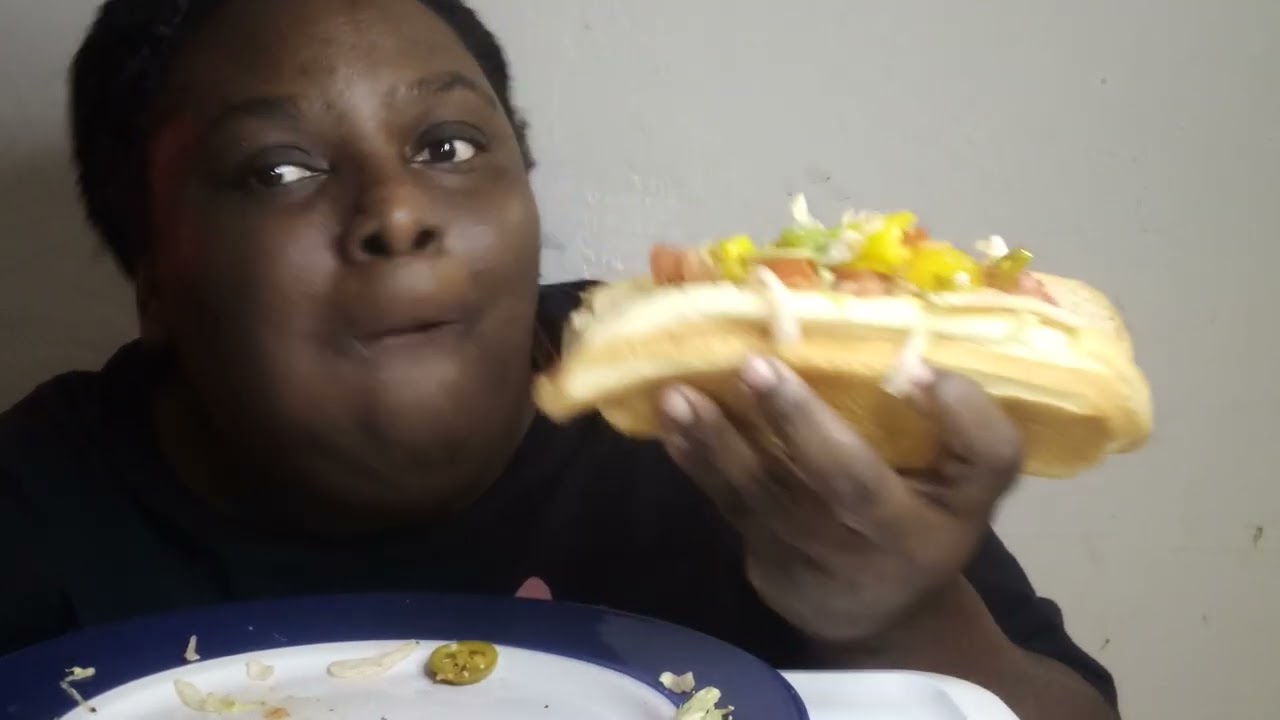 TUNA SUB SANDWICH 