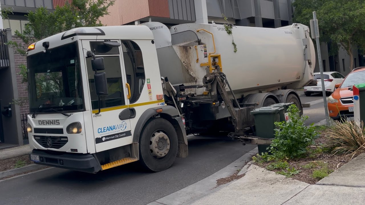Vlog 221: Moreland Saturday Missed Garbage - #FN21008