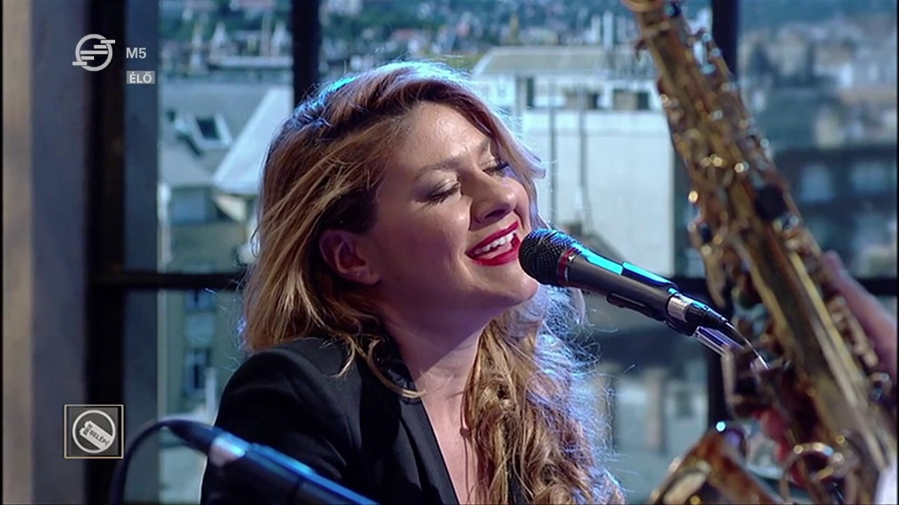 I ❤ Budapest Show - Meseautó