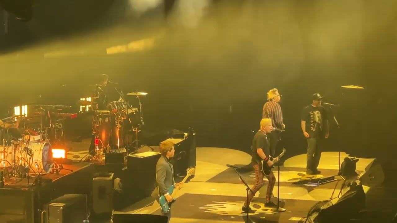 The Offspring - Come Out And Play (O2 Arena, London, November 14, 2025) LIVE/4K