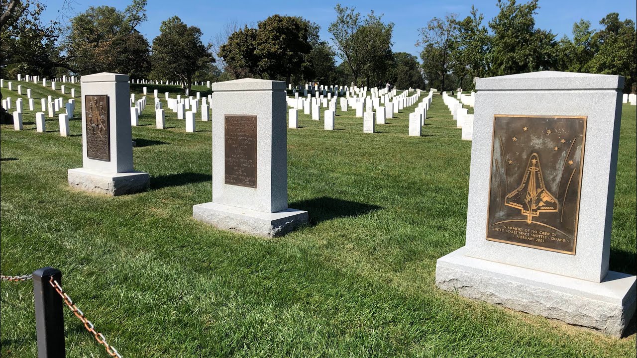Arlington National Cemetery | Astronaut Grave Sites Near Memorial Amphitheater