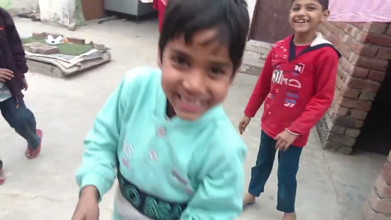 Baccho k sath liya full fun