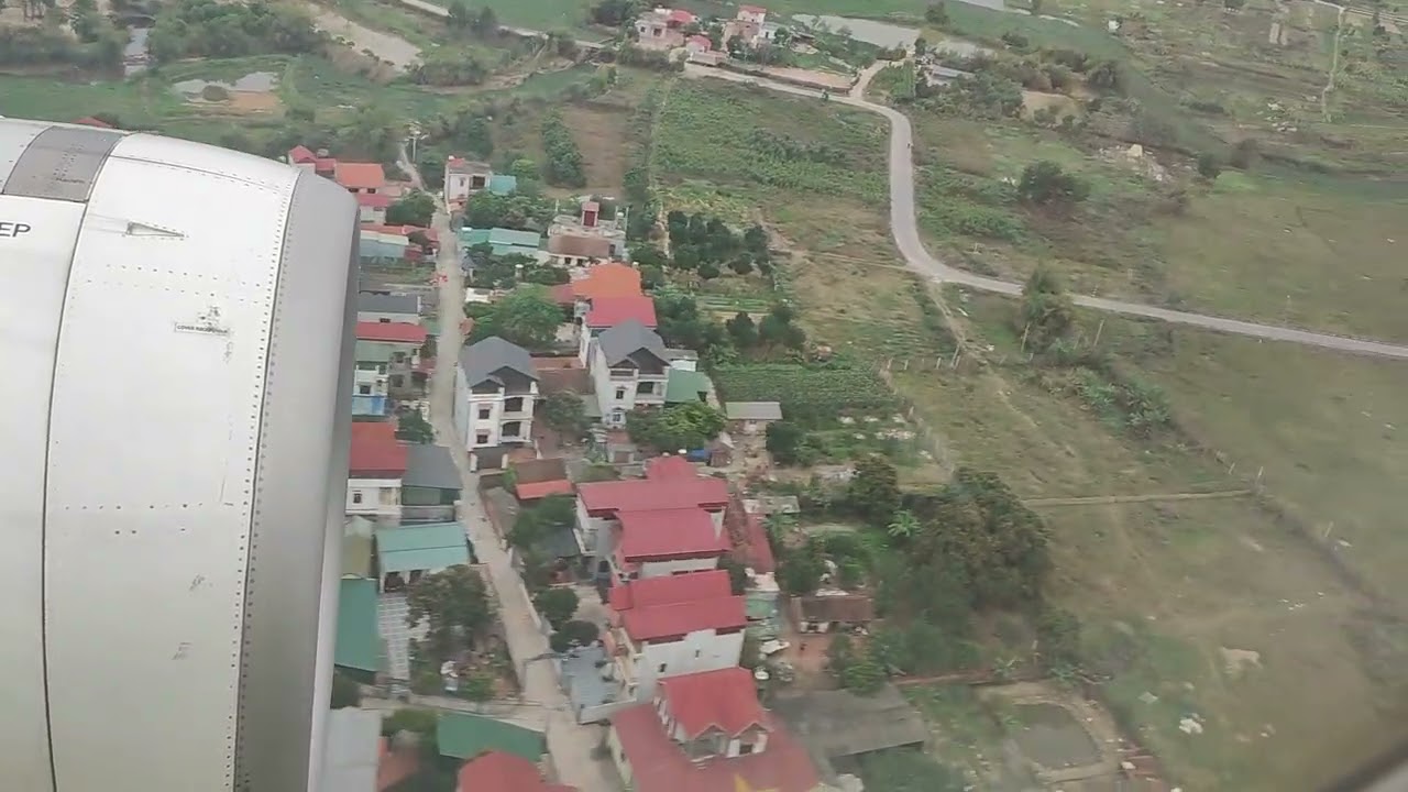 Full landing footage on NOI BAI AIRPORT #travel #vietnam #tour 