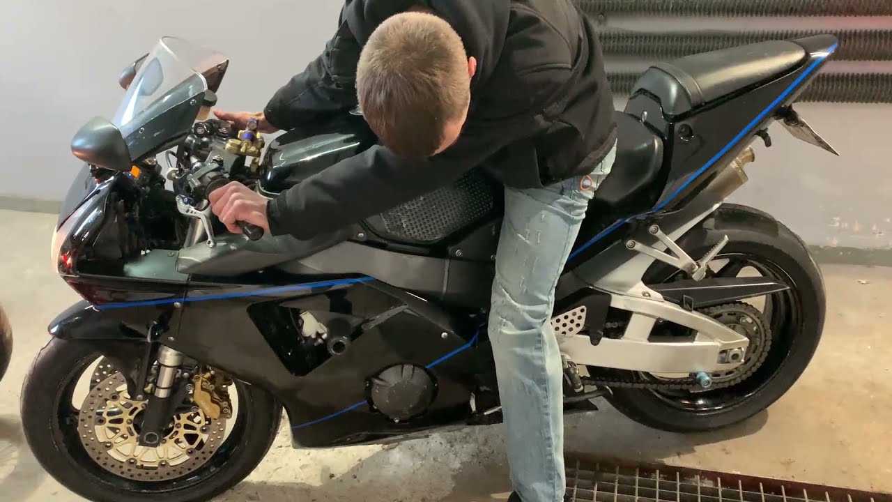 Pierwszy motocykl Prawie 1000cm3?!Nowe Moto w Garażu :p (by Archi Garage) Honda CBR 954  MotoVlog