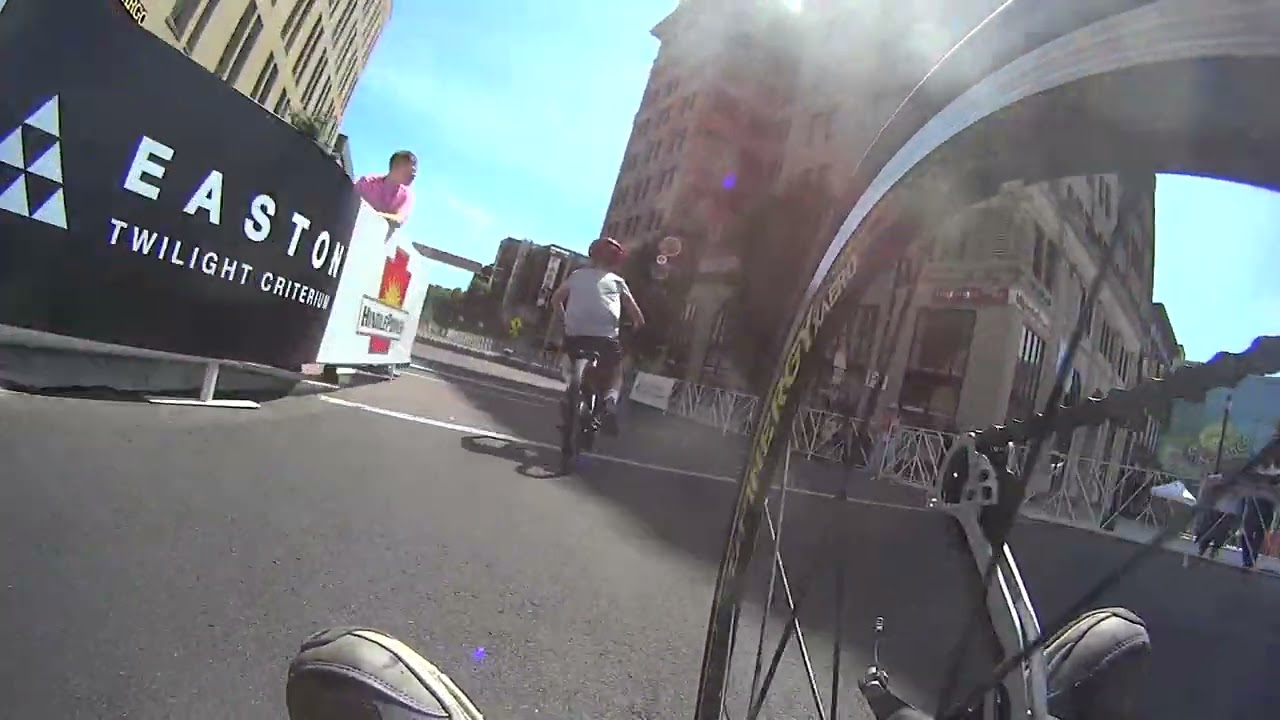 Easton crit start
