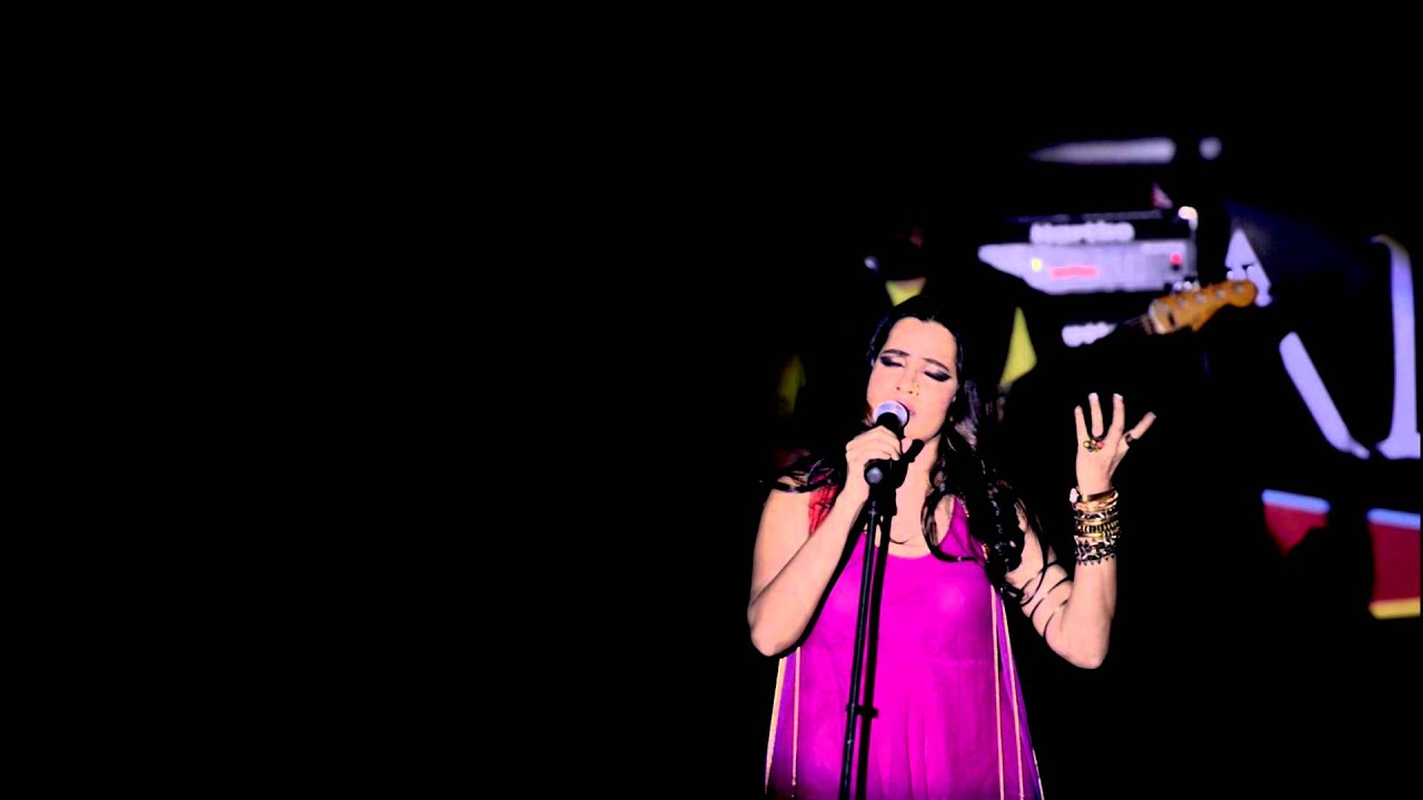 Sona Mohapatra- 'Narayana' LIVE at TOI Pune Fest