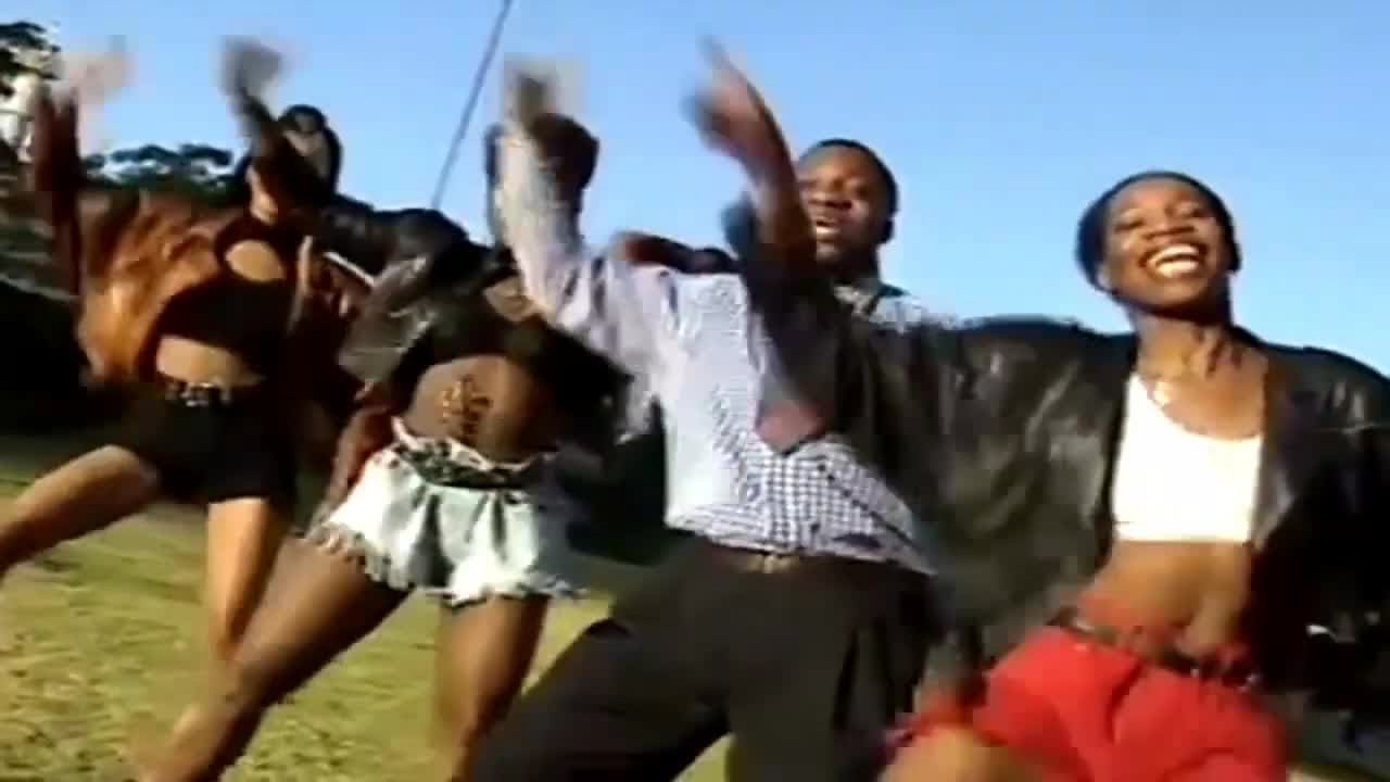 Aurlus Mabele Ft. Loketo - Génération Wachiwa