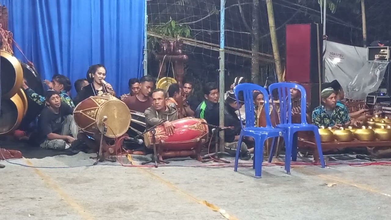 KIJING MIRING Feat 
