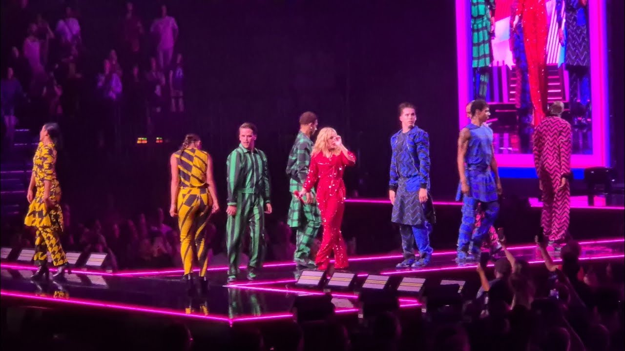 Kylie Minogue 250625 Stockholm 🥰