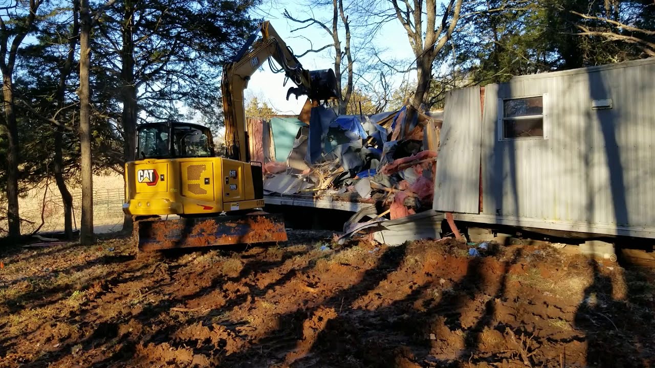 Trailer Demolition - Cat 309 excavator first job