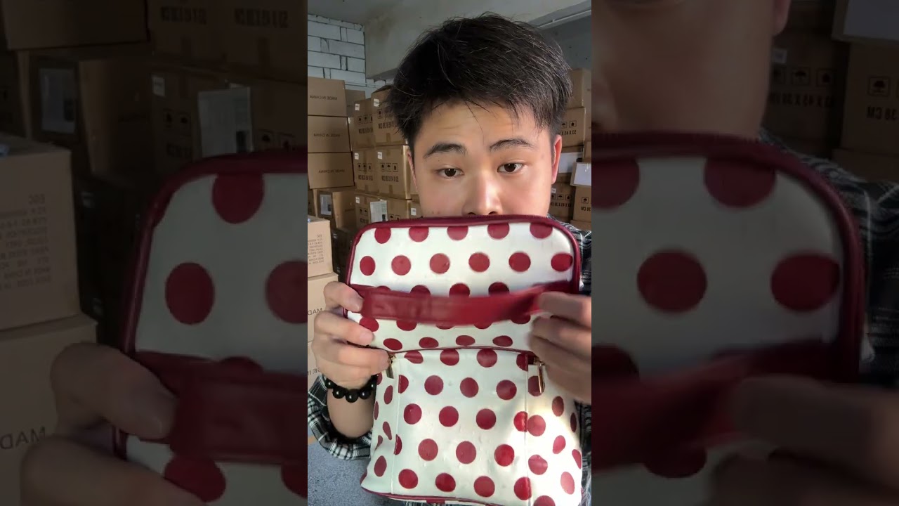 “Is This Lunch Bag Really Waterproof?