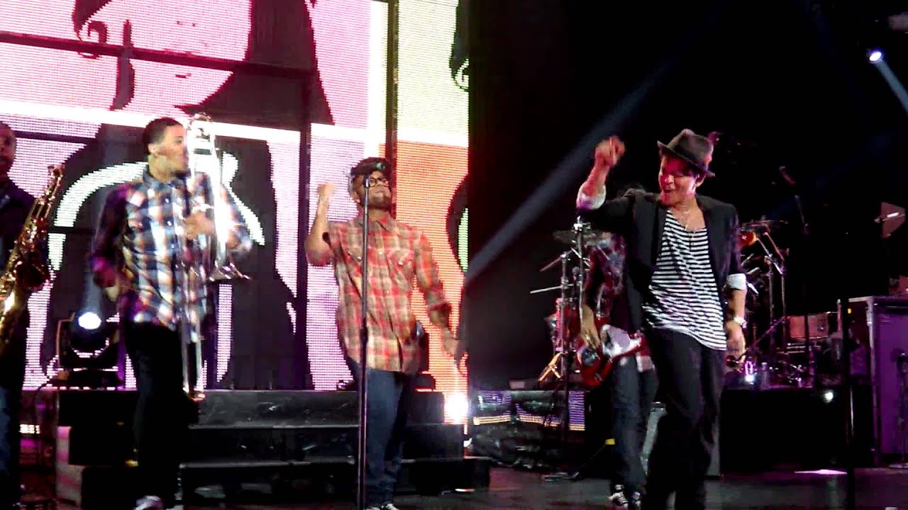 Bruno Mars Valerie - Brixton 23/10/11