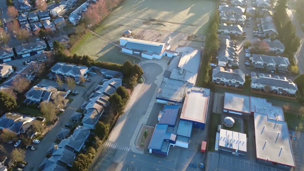 Sunrise in Richmond BC #djimini4k #djidrone #dron #drone #vancouver #richmondbc 