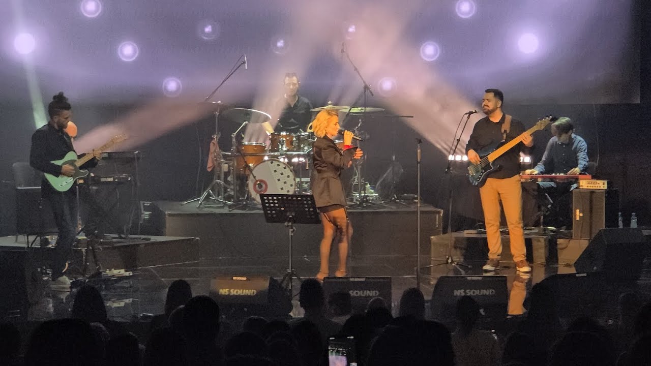 Milica Pavlovic i Boki Lexington na koncertu Goce Trzan! PEVACICA RAZDRMALA PUBLIKU