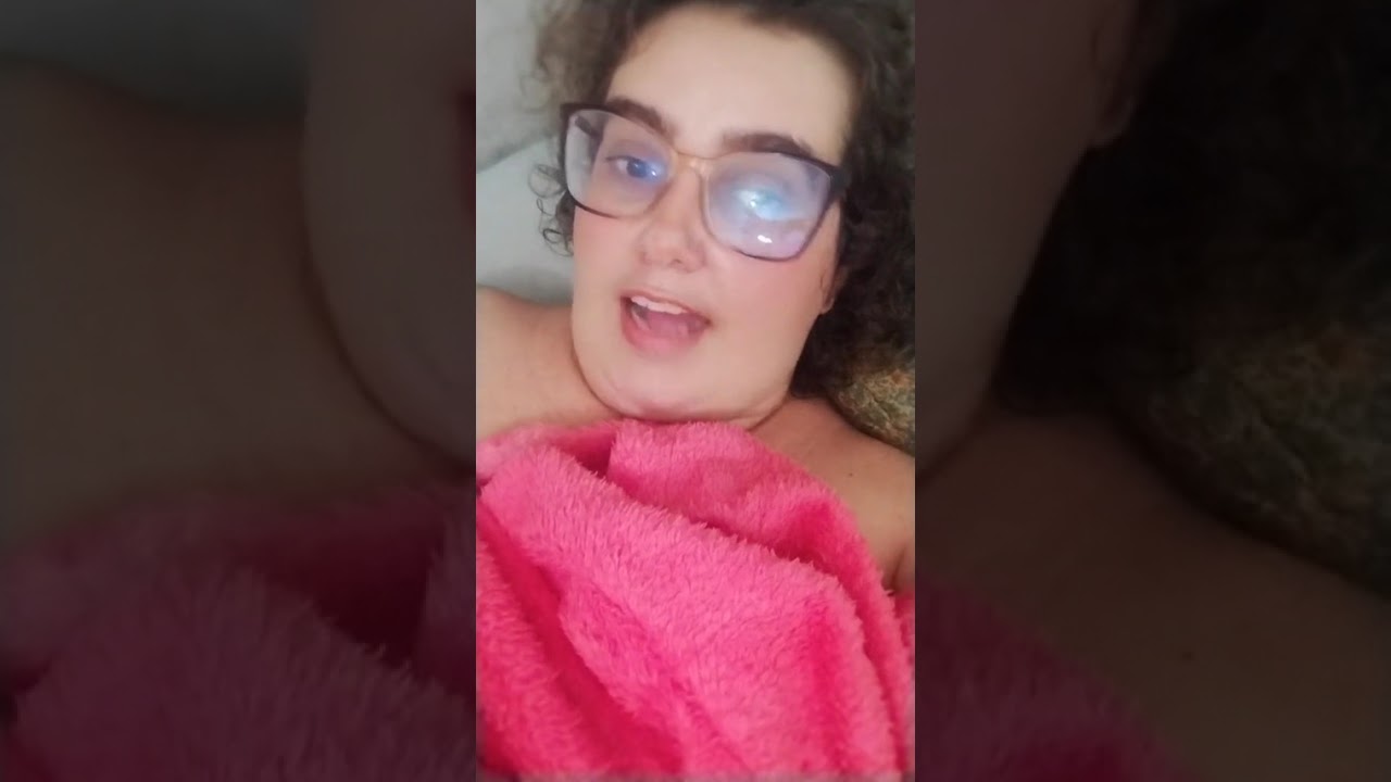 A namorada brasileira do Brad Pitty.