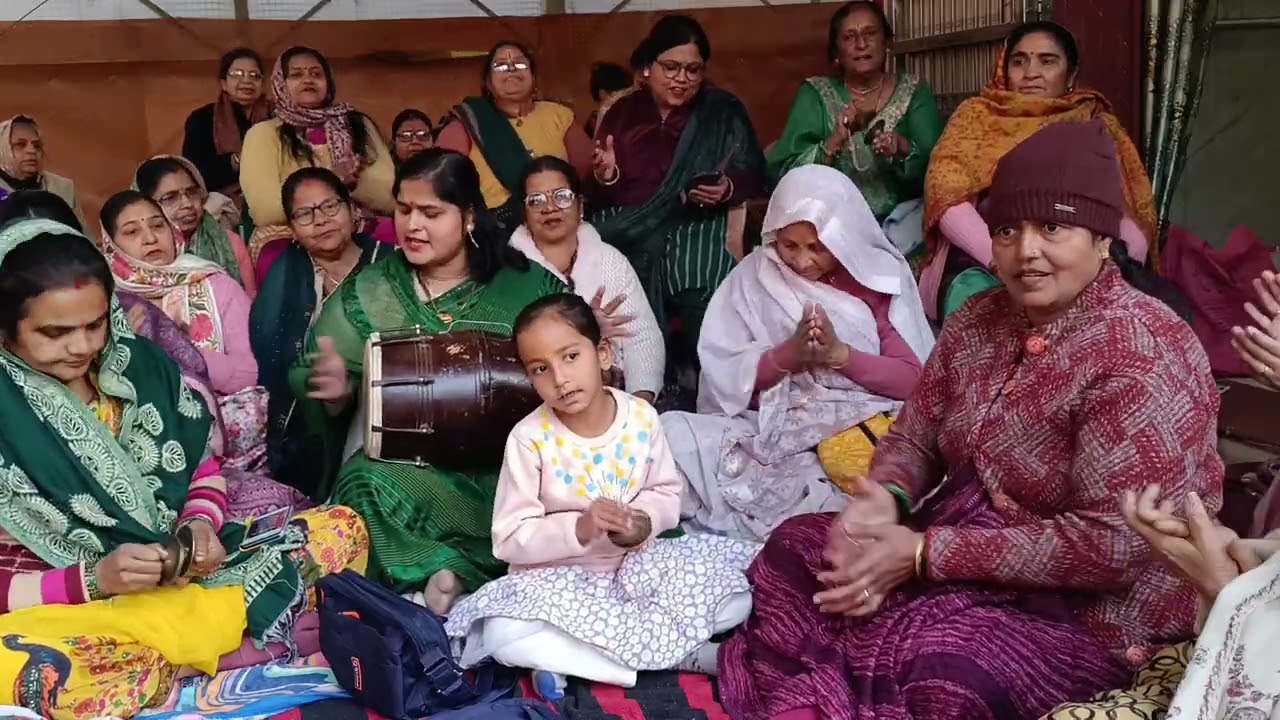 धमाकेदार राधा भजन ब्रजभूमि में पांव धरत ही तन मन बोल राधा राधा राधा राधा राधा राधा राधा 🥳#viralvideo