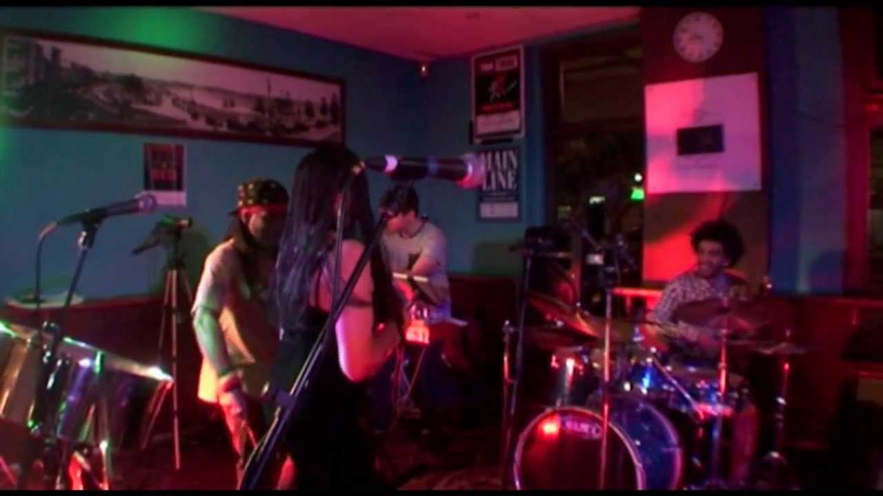 Reggae from Errol H Renaud & Caribbean Soul (Live @ Royal Hotel) 1st half 7th SONG