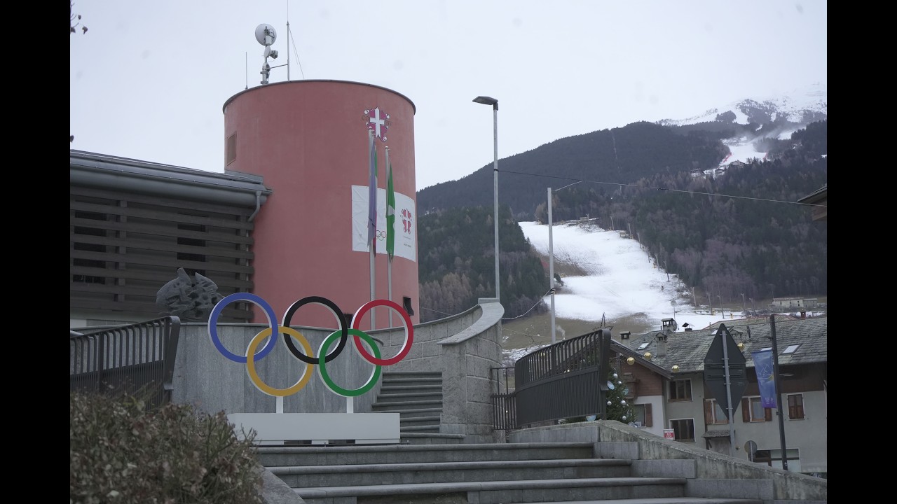 Natale Olimpico. A metà strada tra Milano e Cortina.