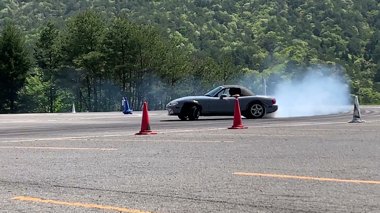 Drift Knuckles Miata at Mizuho