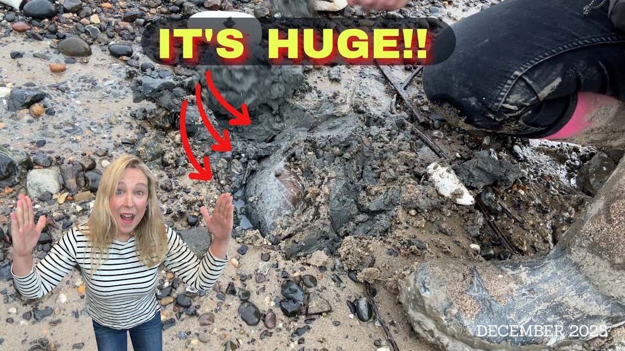 I Found Something Huge & Was About to Go Home… Then This Happened | Mudlarking the River Thames