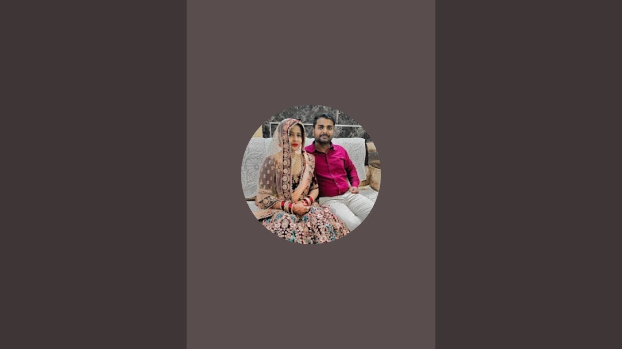 Cooking with Isha  is live #shorts Gajar or Matar ki Masaledar Sabji Or Roti