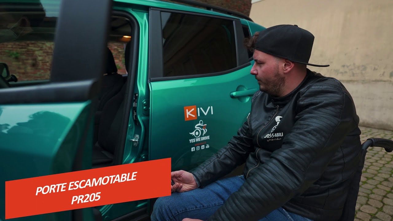 Plateau de transfert, porte escamotable et treuil chargeur de fauteuil roulant : 100% d'autonomie!
