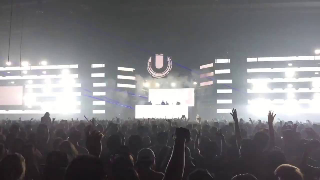 Avicii played Level (Skrillex Remix) Live at Road to Ultra Thailand 2016