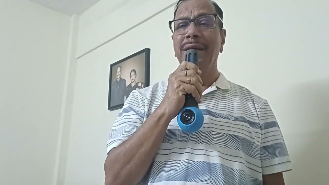 Mujhe tumse kuch bhi na chahiye